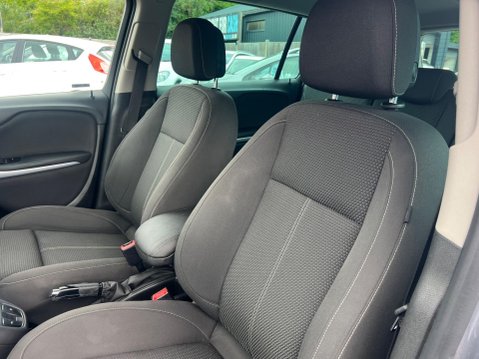 Vauxhall Zafira 1.4i Turbo SRi Euro 6 5dr 24
