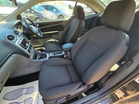 Ford Focus CC2 15