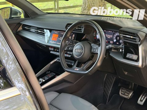 Audi S3 2.0 S3 Sportback TFSI Quattro Semi-Auto 4WD 5dr 17