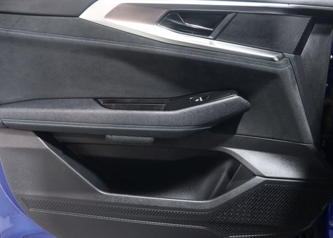 Renault Austral 1.2 Austral Techno Espirit Alpine HEV Auto 5dr 49