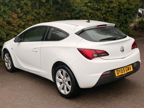 Vauxhall Astra GTC 1.4i Turbo Sport Euro 6 (s/s) 3dr 4