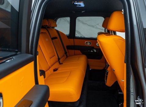 Rolls-Royce Cullinan BLACK BADGE 16