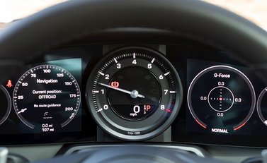 Porsche 911 Carrera (992) 17