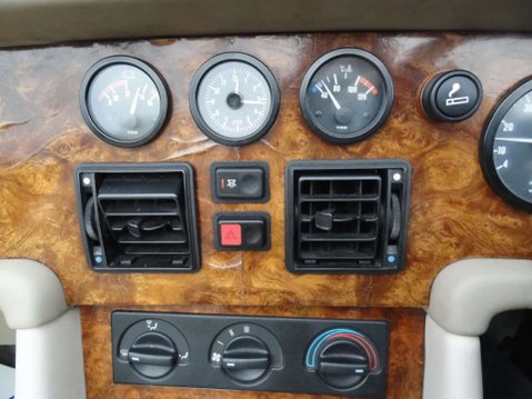 MG RV8 3.9 RV8 2dr 22