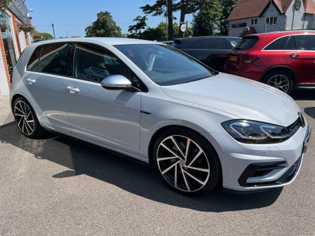 Volkswagen Golf 2.0 TSI R Hatchback 5dr Petrol DSG 4Motion Euro 6 (s/s) (310 ps) 18