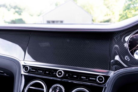 Bentley Continental GTC V8. MULLINER SPEC. DYNAMIC RIDE. ROTATING DISPLAY. CARBON INTERIOR. 19
