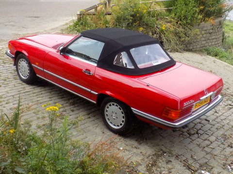 Mercedes-Benz SL Series 300 SL Sports 12