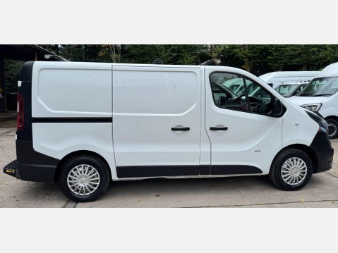 Vauxhall Vivaro 1.6 CDTi 2900 ecoFLEX Panel Van 5dr Diesel Manual L1 H1 Euro 5 (s/s) (90 ps 9