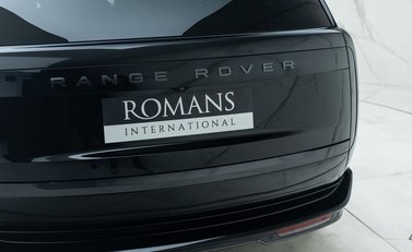 Land Rover Range Rover D350 AUTOBIOGRAPHY LWB 33