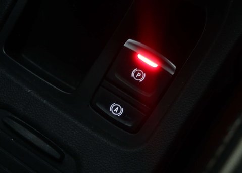 Renault Clio 1.6 Clio Techno E-Tech HEV Auto 5dr 38