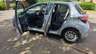 Toyota Yaris 1.5 VVT-h Icon Tech E-CVT Euro 6 (s/s) 5dr 49