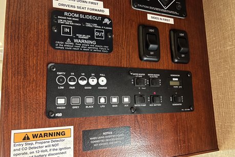 Ford E450 FLEETWOOD. NOW SOLD. SIMILAR REQUIRED. PLEASE CALL 01903 254800. 59