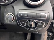 Mercedes-Benz GLC 2.1 GLC250d AMG Line G-Tronic 4MATIC Euro 6 (s/s) 5dr 28