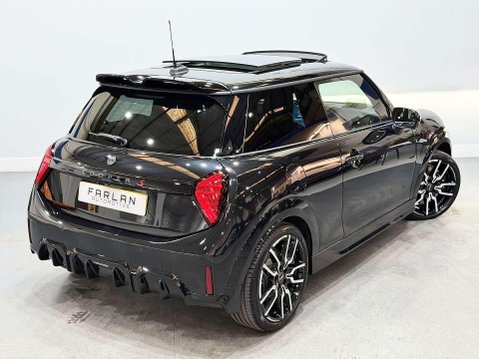 Mini Hatch 2.0S Sport Hatchback 3dr Petrol Steptronic Euro 6 (s/s) (204 ps) 23