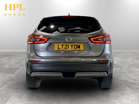 Nissan Qashqai 1.3 DIG-T N-Connecta SUV 5dr Petrol DCT Auto Euro 6 (s/s) (160 ps) Air Con 6