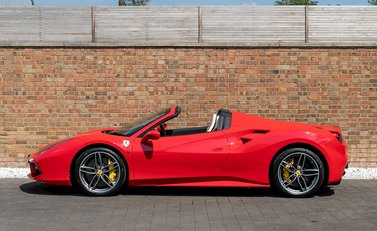 Ferrari 488 Spider 2