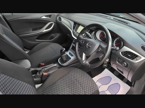 Vauxhall Astra TECH LINE NAV CDTI ECOTEC S/S 15