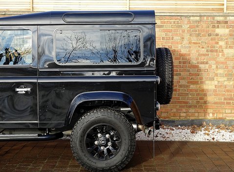 Land Rover 90 Autobiography 22