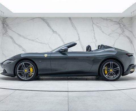 Ferrari Roma SPIDER 