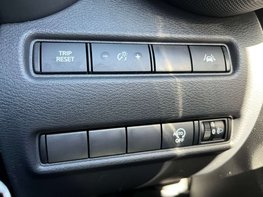 Nissan Juke 1.0 Juke Acenta DiG-T Semi-Auto 5dr 54