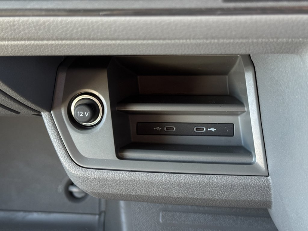 2024 Volkswagen Crafter LWB L3H2 High Roof Commerce Plus Cr35 Air Con Sensors EURO 6 — thumbnail 40 of 51