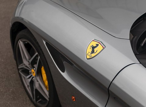 Ferrari California T 28