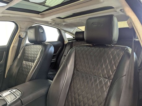 Jaguar XJ 3.0 XJ Portfolio V6 D Auto 4dr 34