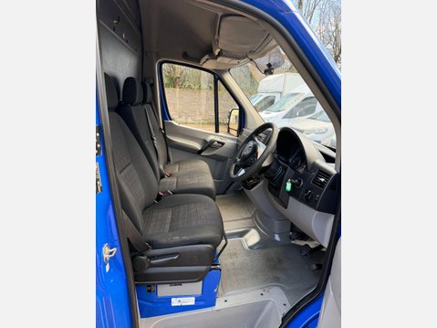 Mercedes-Benz Sprinter 2.1 314 CDi Panel Van 5dr Diesel Manual RWD L2 H3 (213 g/km, 140 bhp) 29