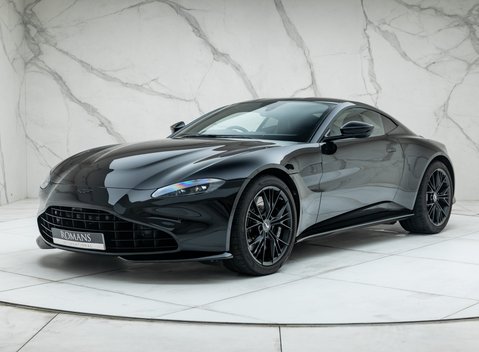 Aston Martin Vantage V8 1
