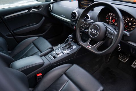 Audi A3 2.0 S3 Sportback TFSI Quattro Semi-Auto 4WD 5dr 31