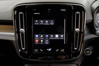 Volvo XC40 B4 R-DESIGN MHEV 23