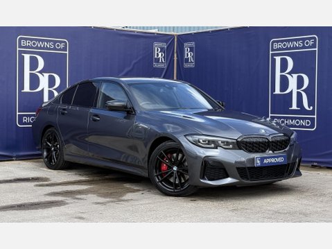 BMW 3 Series 3.0 M340d MHT Saloon 4dr Diesel Hybrid Auto xDrive Euro 6 (s/s) (340 ps) 1