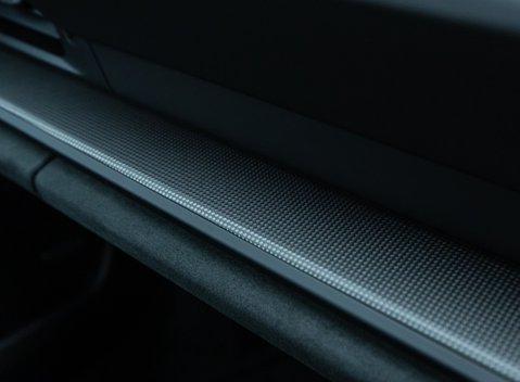 Porsche 911 Carrera GTS (992) 29