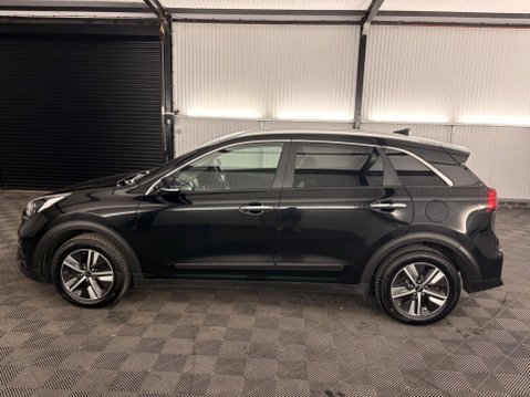 Kia Niro 1.6 GDi 2 DCT Euro 6 (s/s) 5dr 37