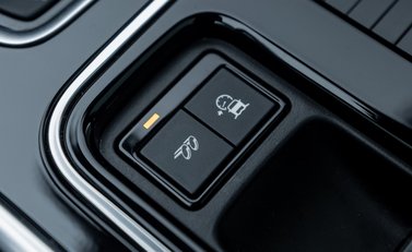 Jaguar XE SV PROJECT 8 29