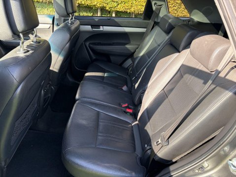 Kia Sorento 2.2 CRDi KX-4 Auto AWD Euro 5 5dr 14