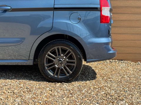 Ford Transit Courier 1.5 Transit Courier Sport TDCi 14