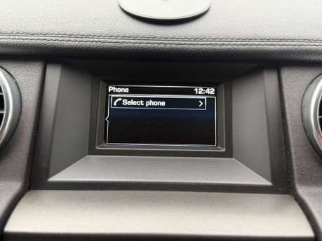 Land Rover Discovery 3.0 Discovery SE SDV6 Auto 4WD 5dr 26