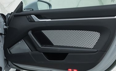 Porsche 911 SPORT CLASSIC (992) 28