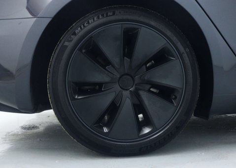 Tesla Model 3 (Dual Motor) Long Range Saloon 4dr Electric Auto 4WDE (306 ps) 15