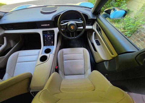 Porsche Taycan Taycan 4x2 4dr 32