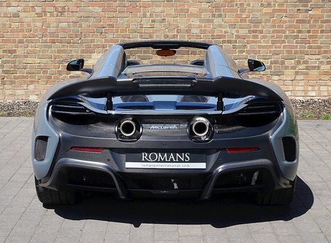 McLaren 675 LT Spider 15