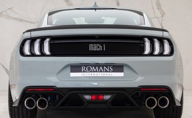 Ford Mustang Mach 1 5