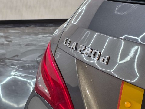 Mercedes-Benz CLA Class 2.1 CLA220d Sport Shooting Brake 5dr Diesel 7G-DCT Euro 6 (s/s) (177 ps) 9