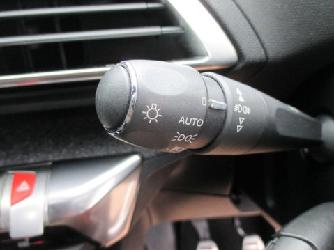 Peugeot 3008 1.2 PureTech GT Line Euro 6 (s/s) 5dr 34