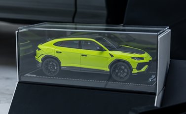 Lamborghini Urus PERFORMANTE 57
