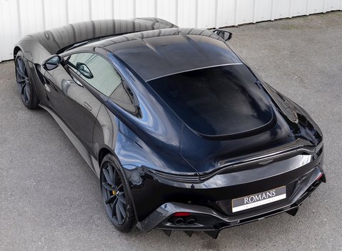 Aston Martin V8 Vantage 9