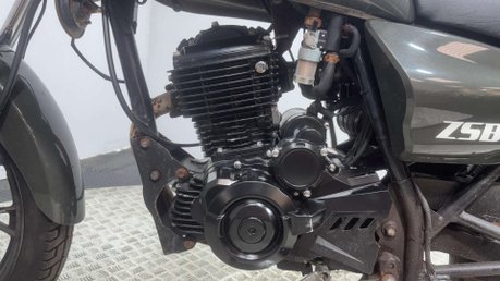 Lexmoto ZSB 2020 RUNNING PROJECT BIKE SPARES OR REPAIR 125CC LEARNER 24