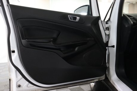 Ford Ecosport TITANIUM 43