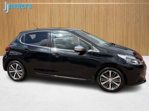 Peugeot 208 1.2 208 Allure 5dr 25